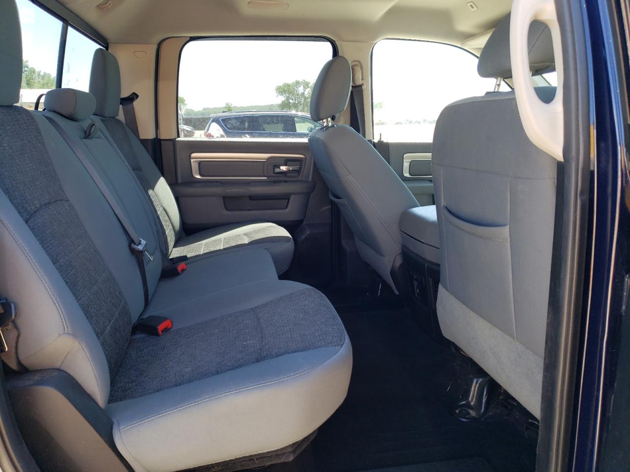 1C6RR7TT3HS569170 2017 Ram 1500 Slt