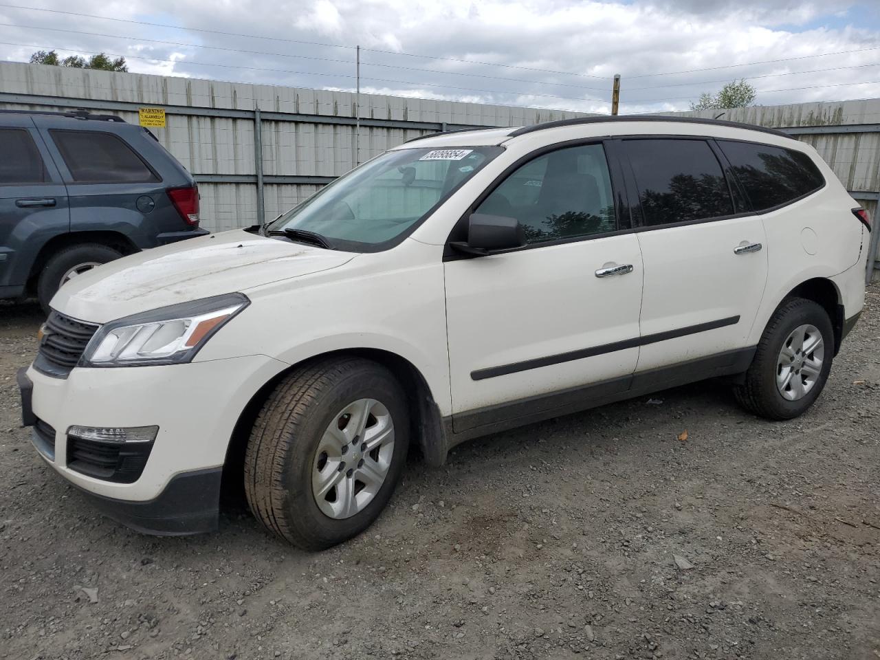 2015 Chevrolet Traverse Ls vin: 1GNKVFED2FJ109305