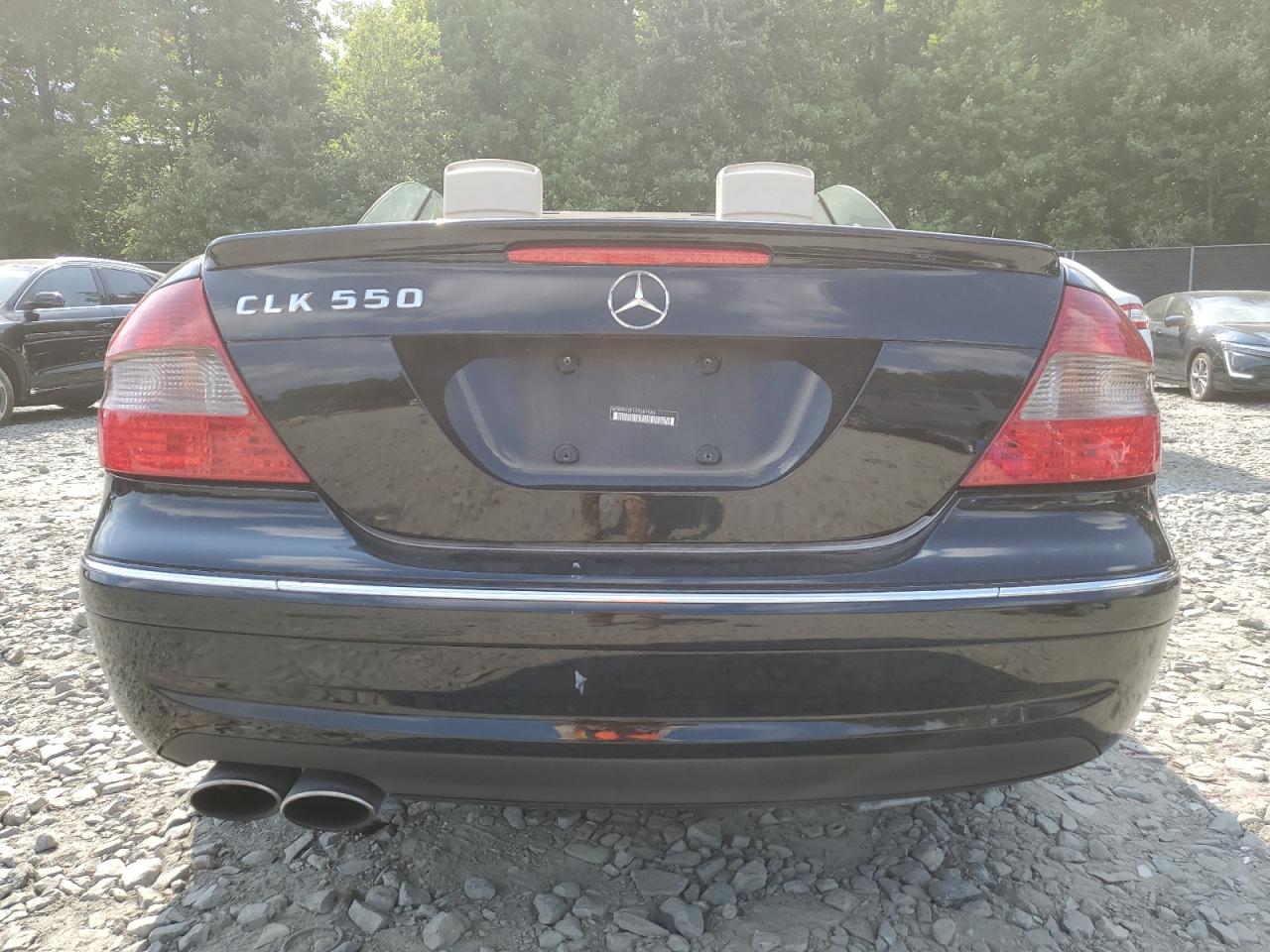 WDBTK72F17T081566 2007 Mercedes-Benz Clk 550