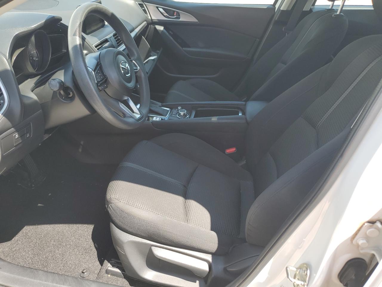 3MZBN1U73HM138645 2017 Mazda 3 Sport