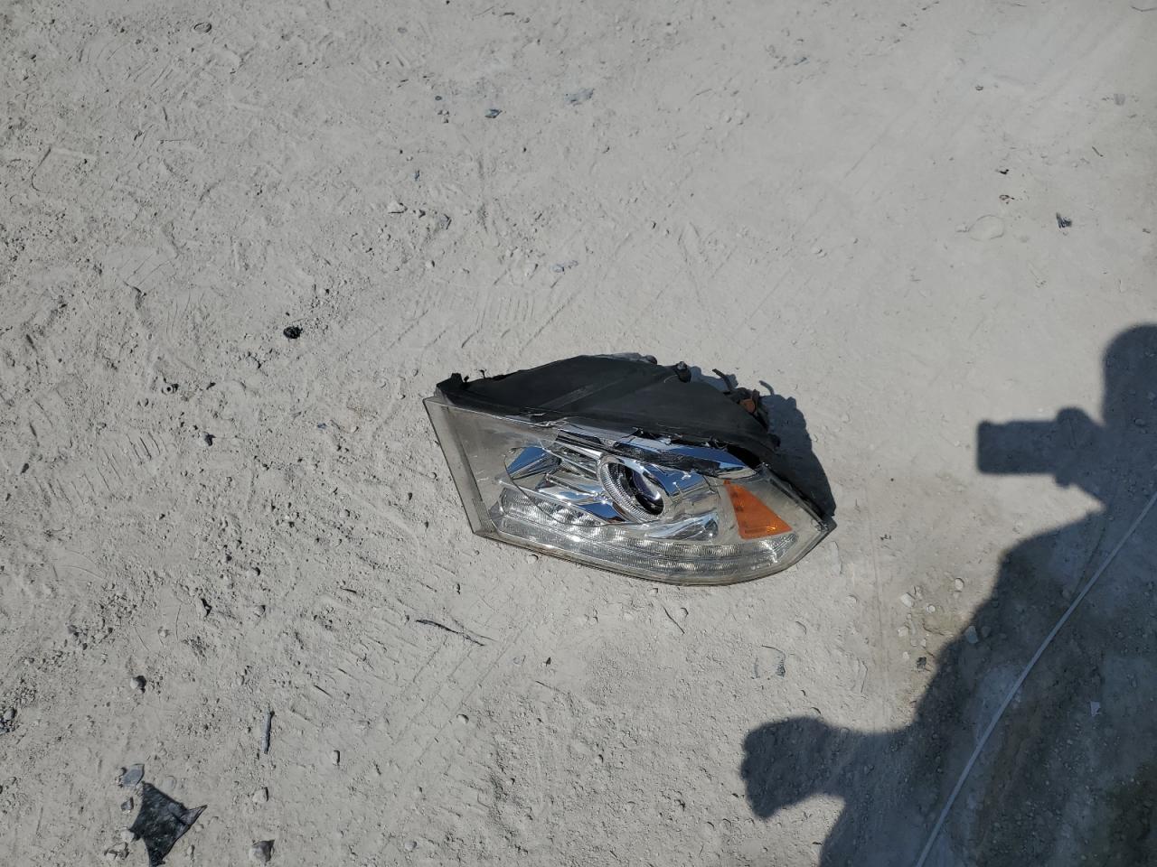 1C6RR7NT5ES368542 2014 Ram 1500 Laramie