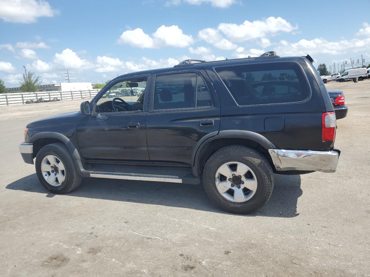 JT3GN86R4Y0176845 2000 Toyota 4Runner Sr5