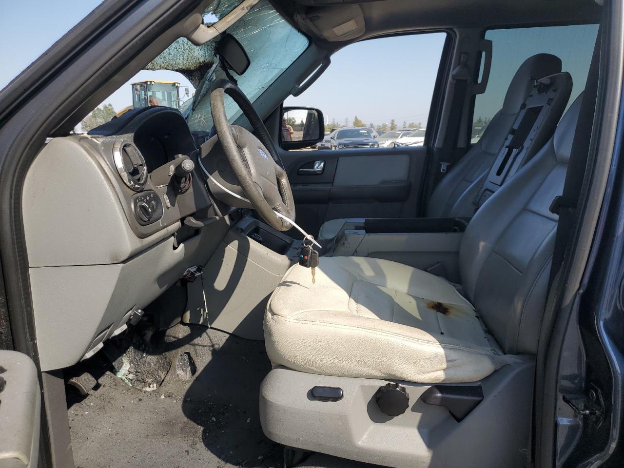 1FMFU15525LA64390 2005 Ford Expedition Xlt