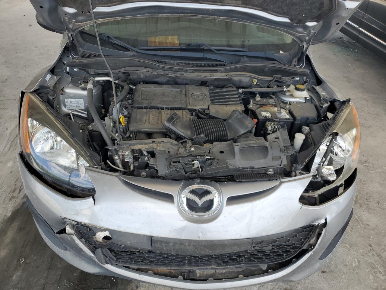 JM1DE1KY6D0166430 2013 Mazda Mazda2