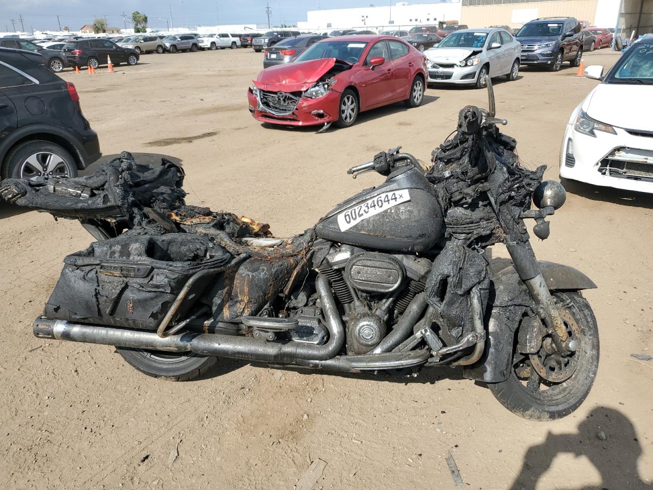 1HD1TEF16HB960057 HARLEY-DAVIDSON FLHTKSE CV 2017