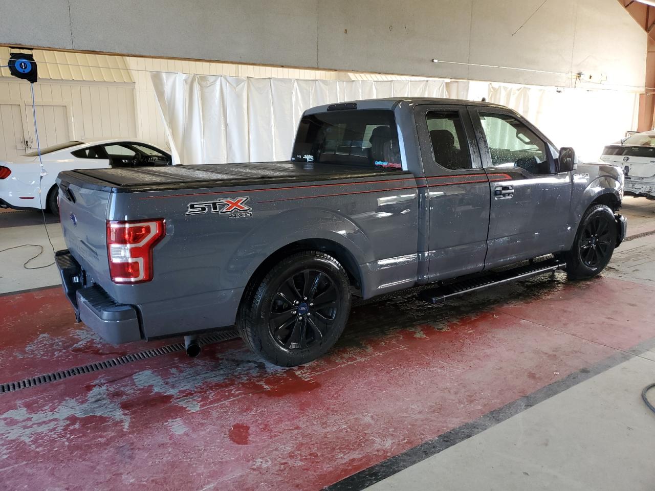 2020 Ford F150 Super Cab vin: 1FTFX1E52LFA32174