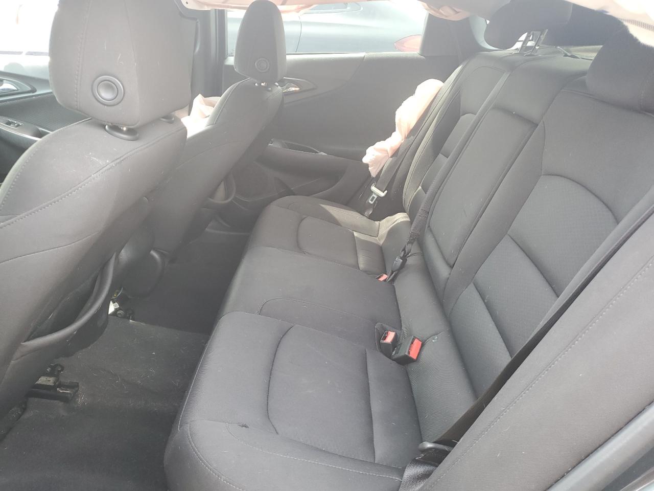 1G1ZB5ST8JF164125 2018 Chevrolet Malibu Ls