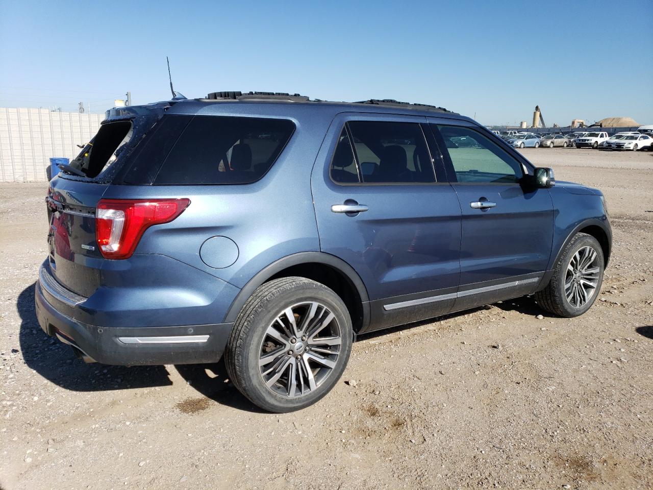 FORD EXPLORER PLATINUM