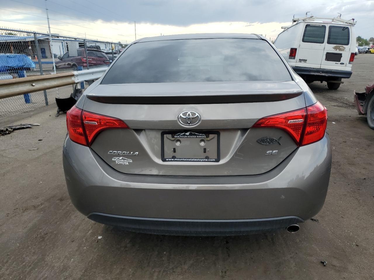 2019 Toyota Corolla L vin: 2T1BURHE6KC232435