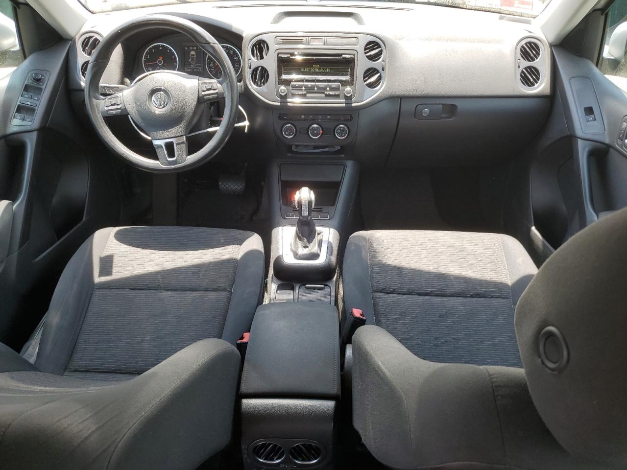 WVGBV3AX6EW517150 2014 Volkswagen Tiguan S