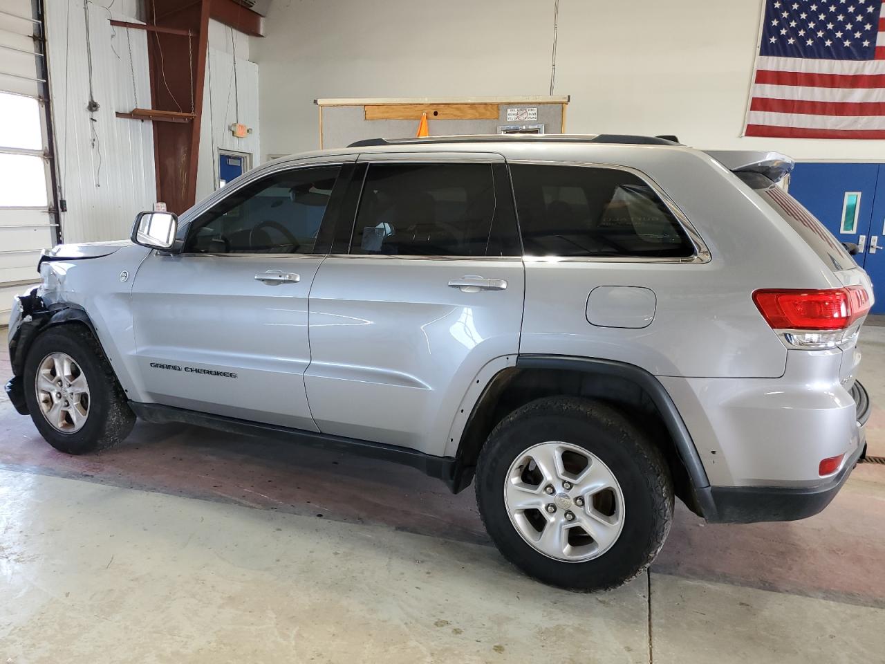 2017 Jeep Grand Cherokee Laredo vin: 1C4RJFAG3HC875246