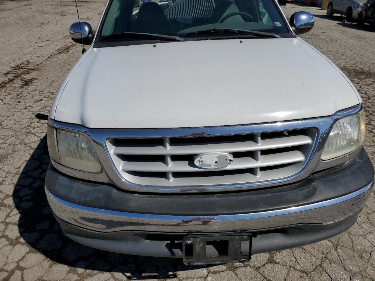 1FTRF17L6XKA40982 1999 Ford F150