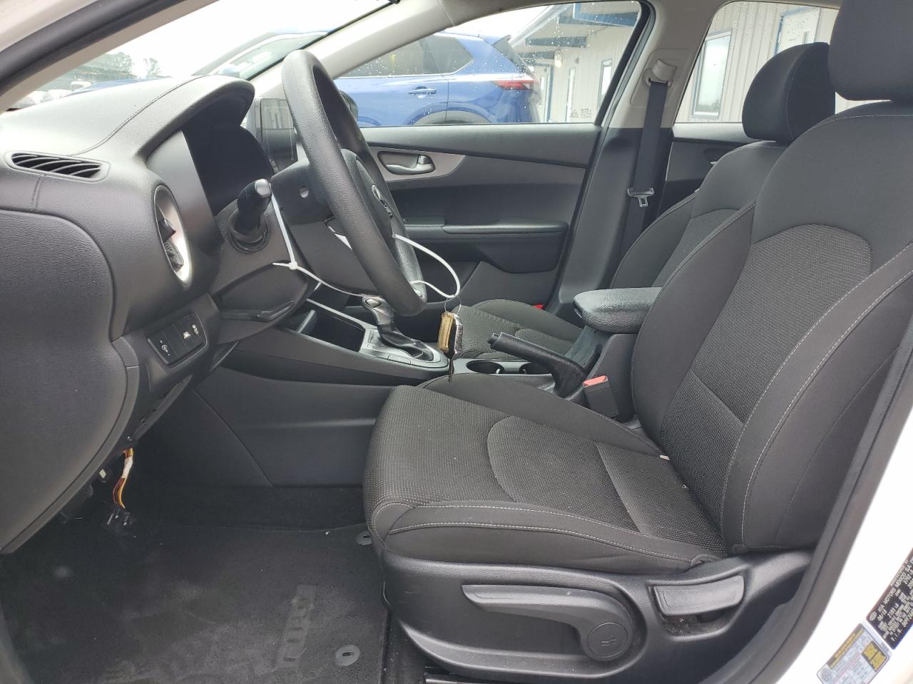 3KPF24AD4KE010019 2019 Kia Forte Fe