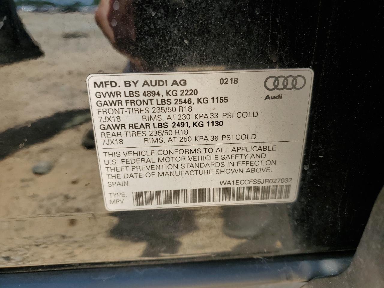 WA1ECCFS5JR027032 2018 Audi Q3 Premium