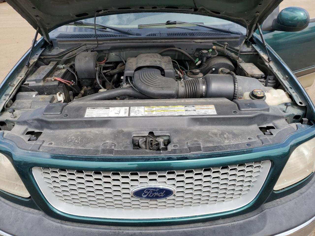 1FTRX17W9XKB42820 1999 Ford F150 1FTRX17W9XKB42820 1999 Ford F150
