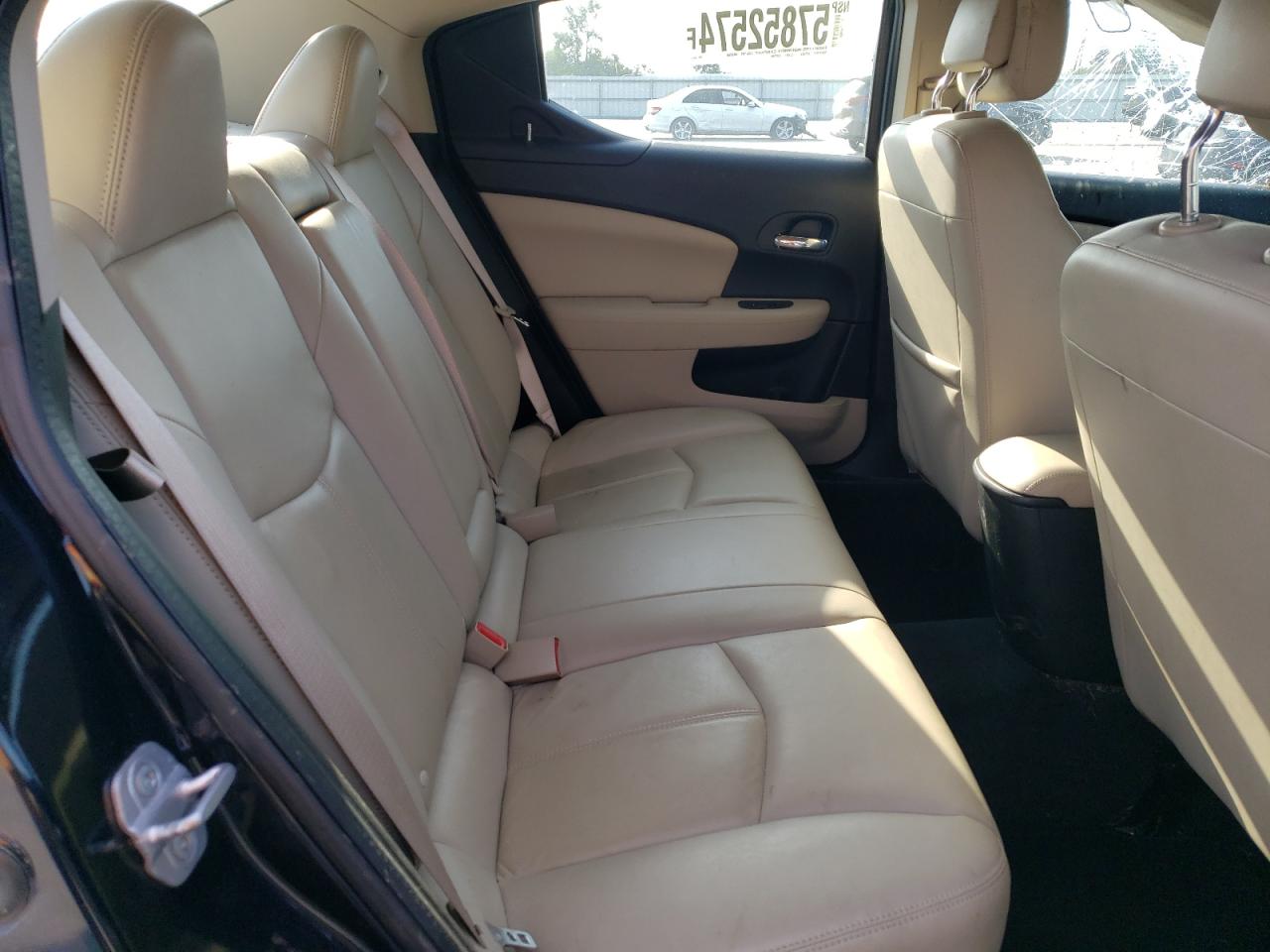 1B3BD2FG8BN564225 2011 Dodge Avenger Lux