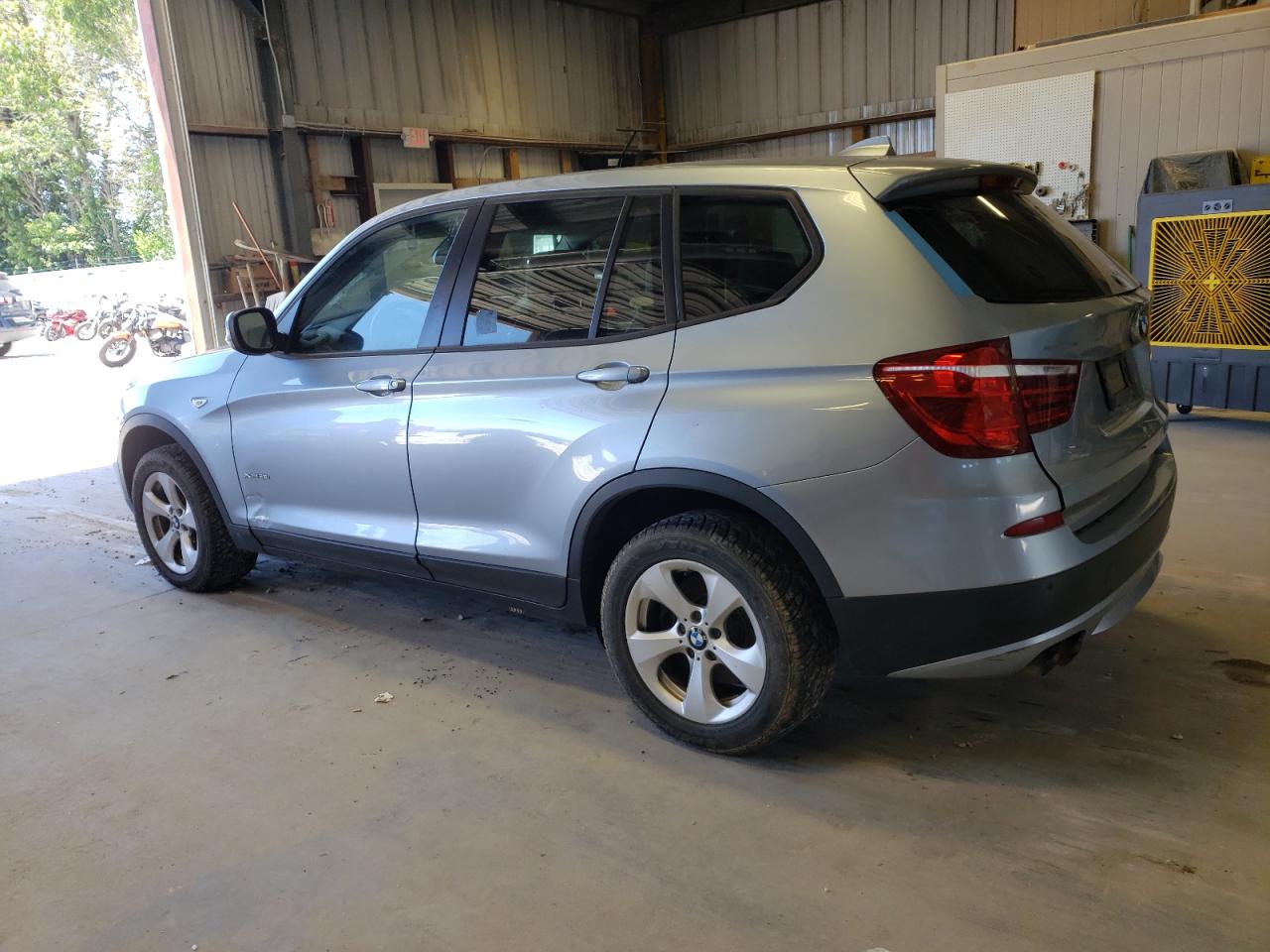 2012 BMW X3 xDrive28I vin: 5UXWX5C59CL728167