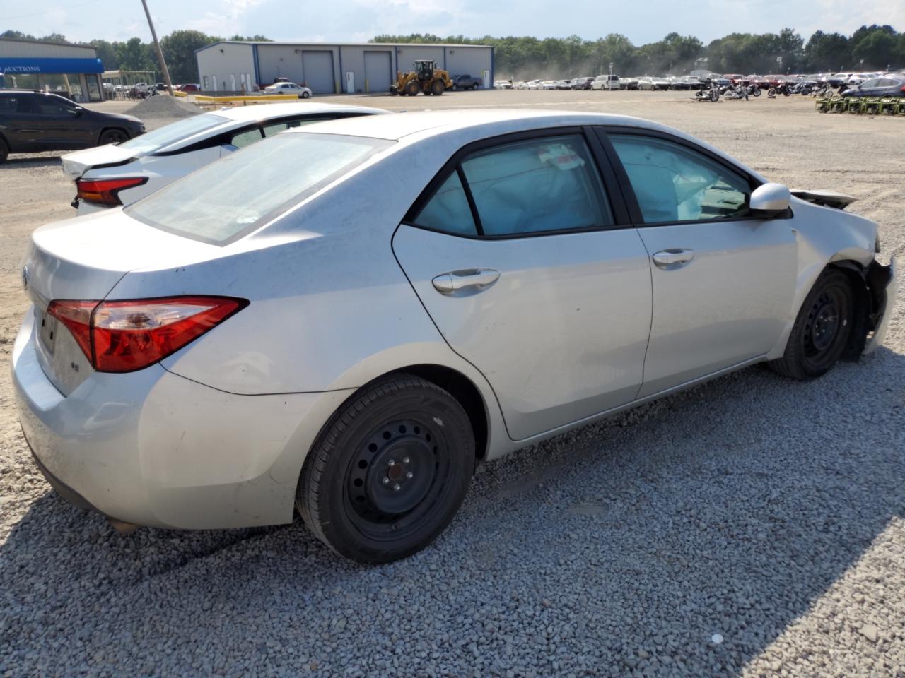 2017 Toyota Corolla L vin: 5YFBURHE3HP683895