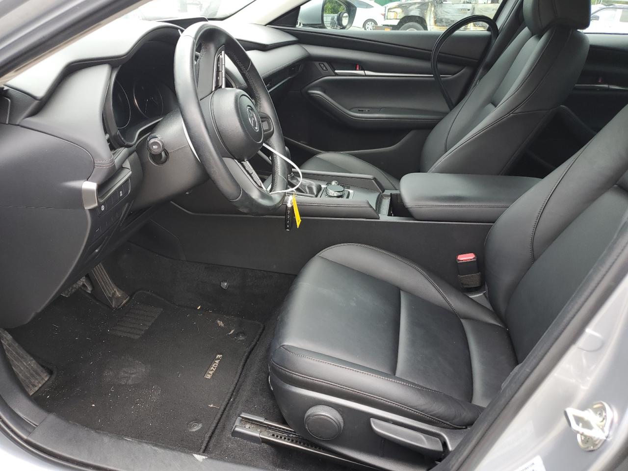JM1BPACL7L1173903 2020 Mazda 3 Select