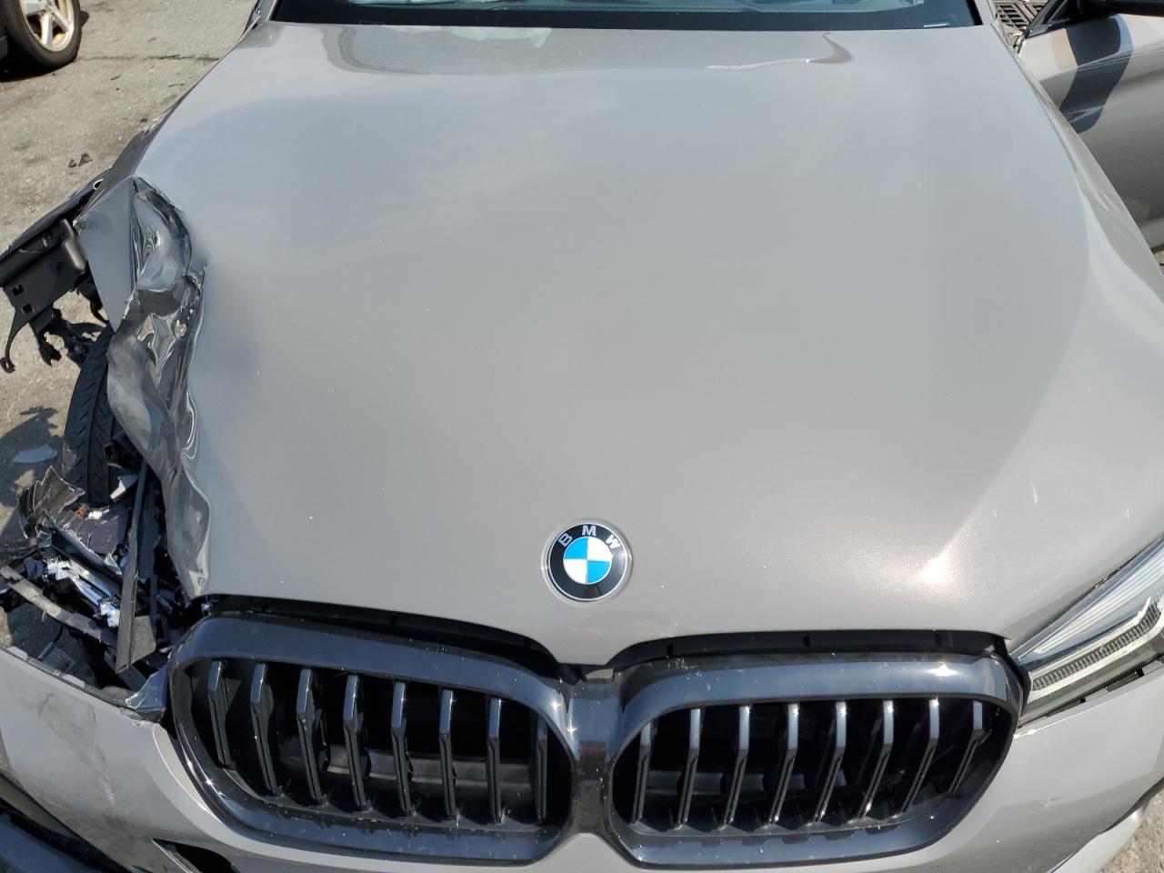 WBA53BJ01NWX45638 2022 BMW 540 I