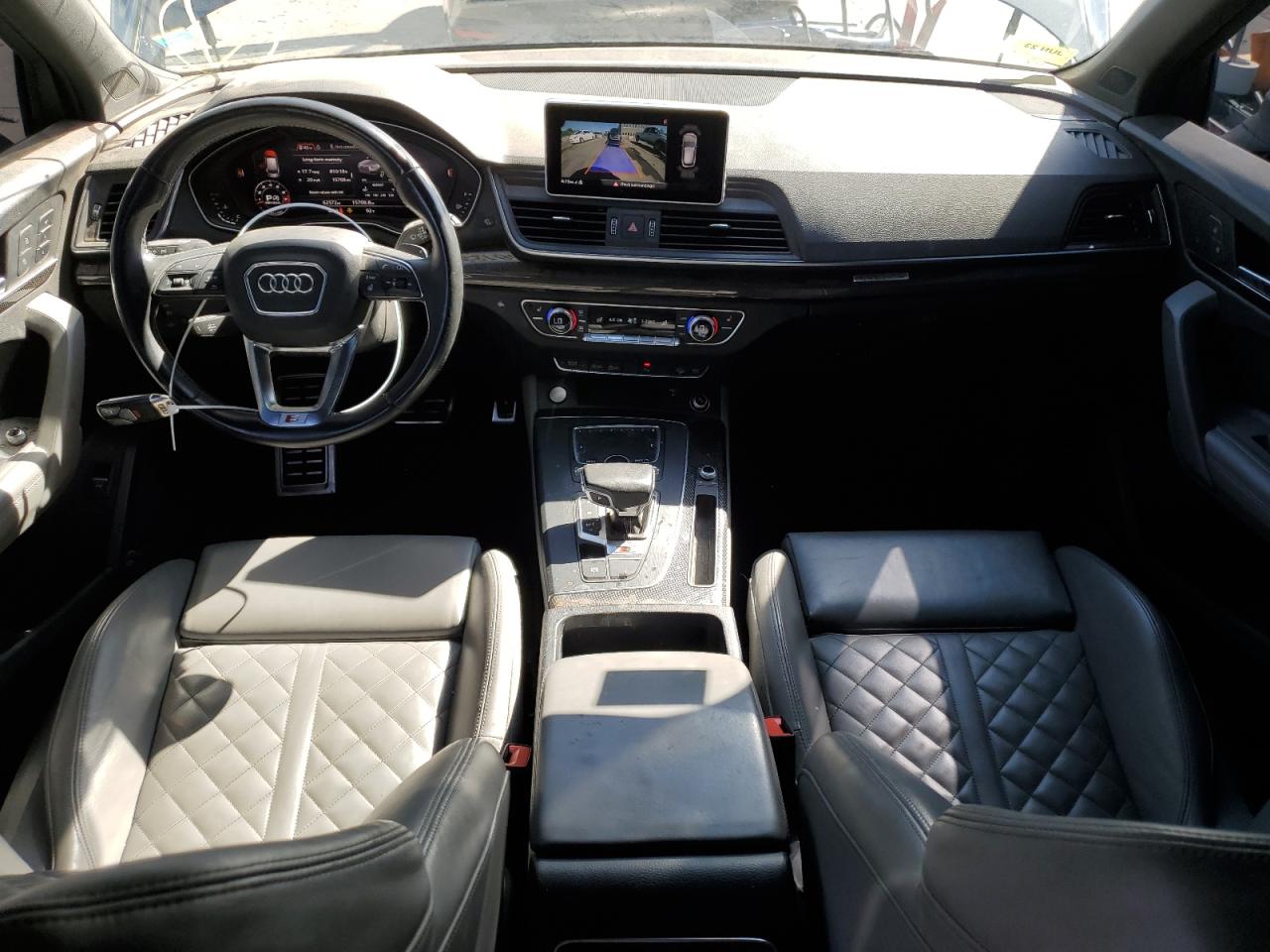 WA1A4AFY4J2186279 2018 Audi Sq5 Premium Plus