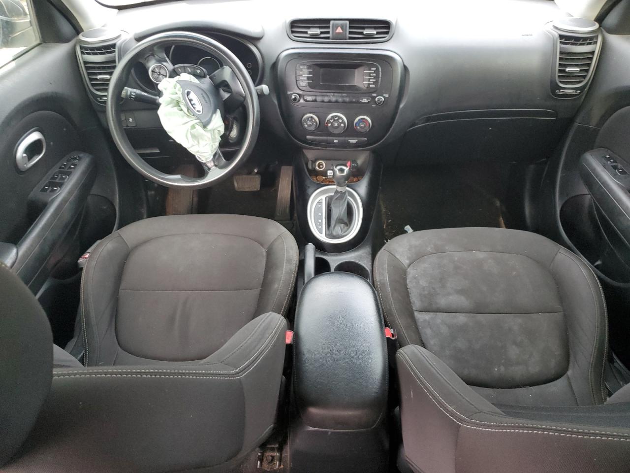 KNDJN2A22G7307253 2016 Kia Soul