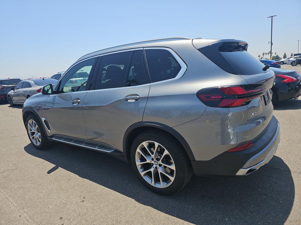 2024 BMW X5 xDrive40I vin: 5UX23EU08R9S13048