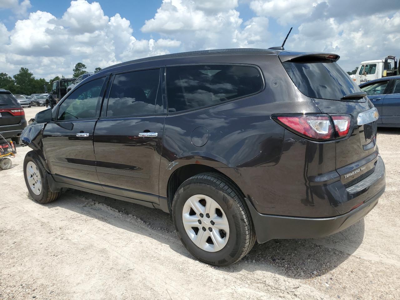 2017 Chevrolet Traverse Ls vin: 1GNKVFED6HJ240904