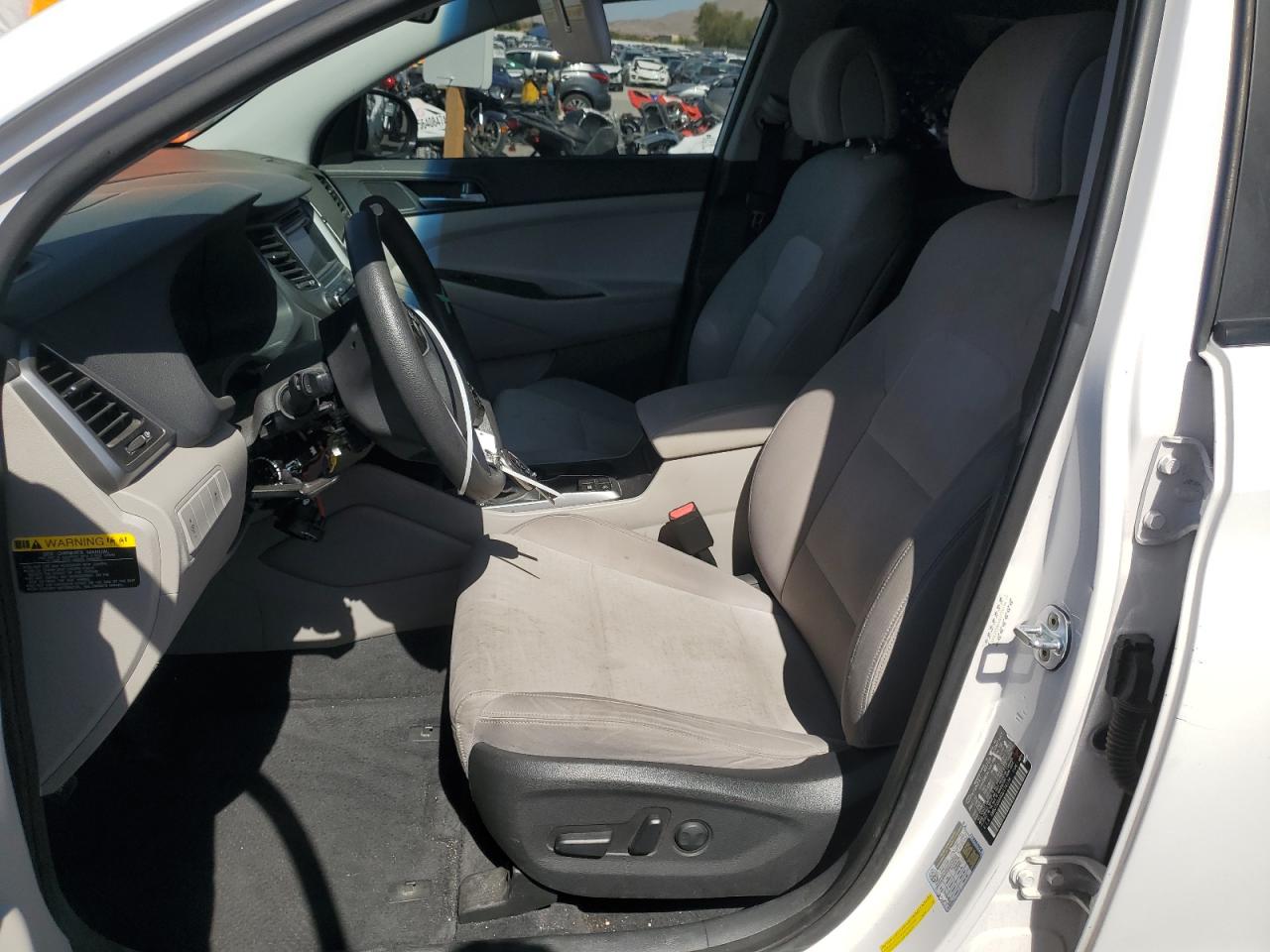 KM8J33A44GU174134 2016 Hyundai Tucson Limited