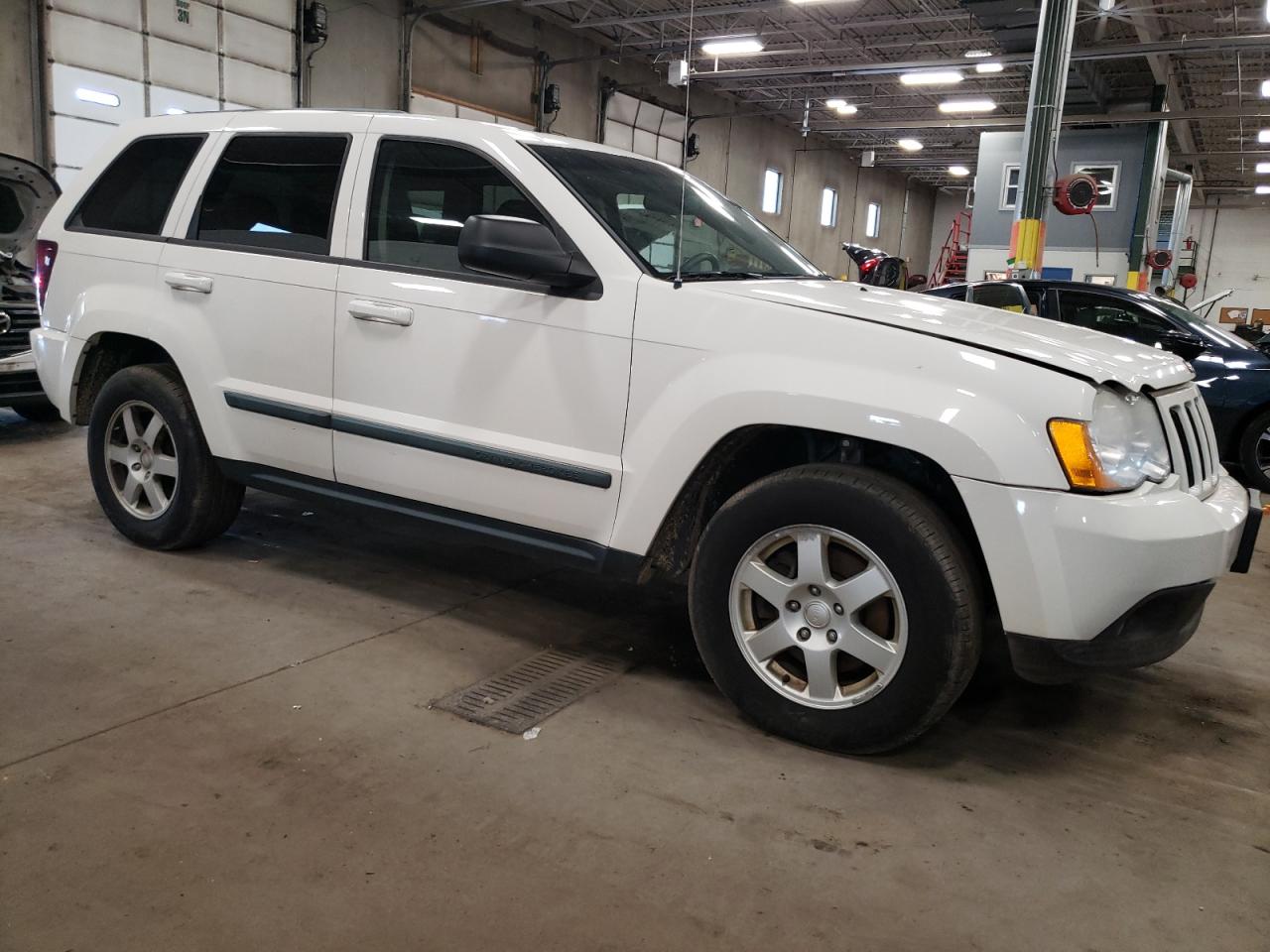 1J8GR48K68C194196 2008 Jeep Grand Cherokee Laredo