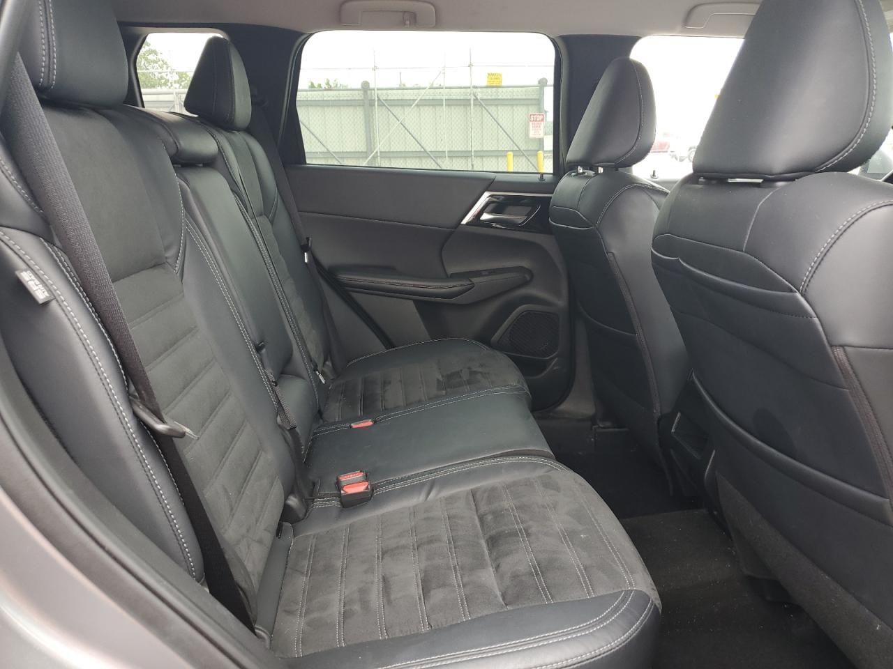 Фото: JA4J4UA83NZ039067 - 11