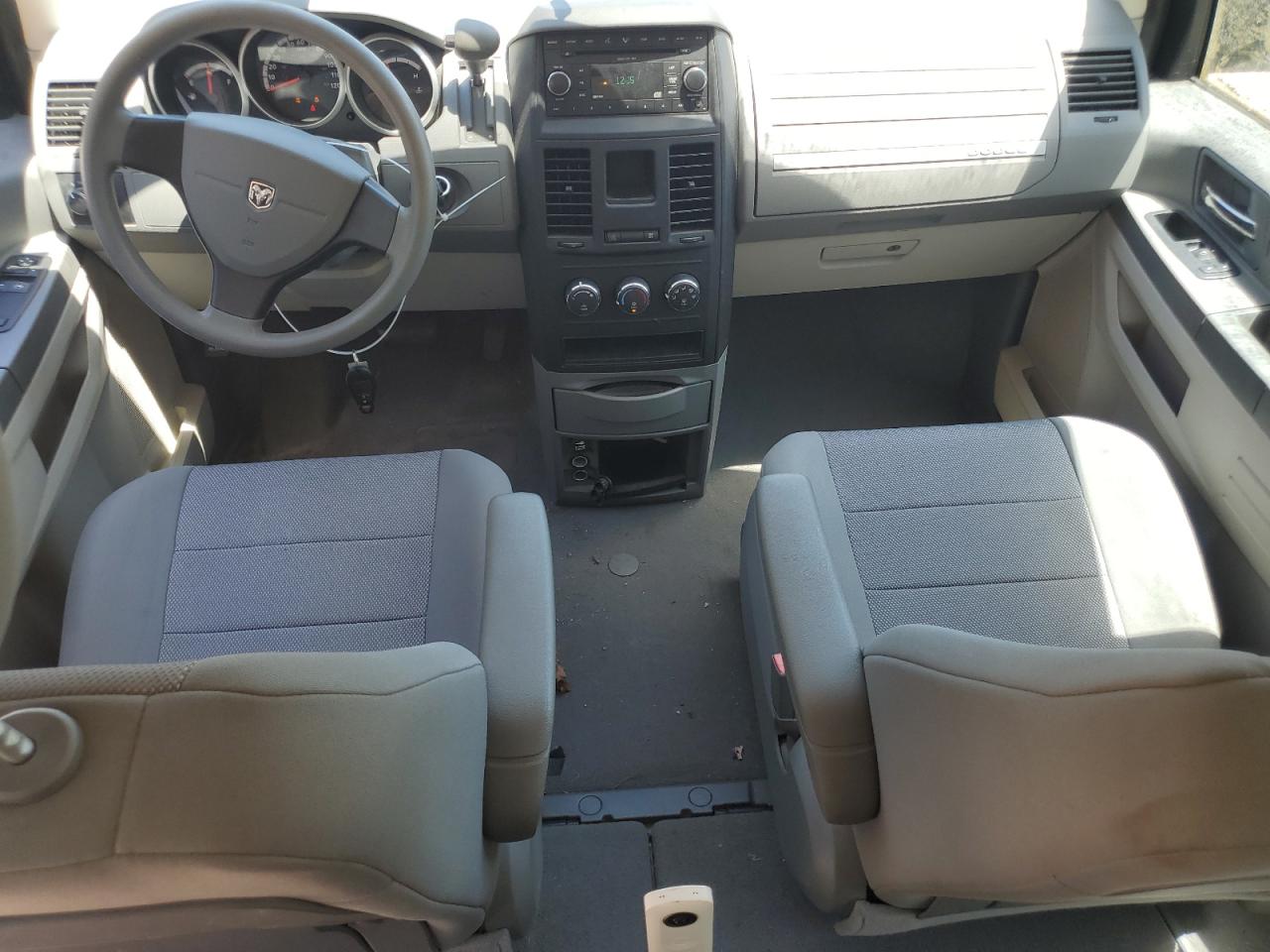 1D8HN44H68B165290 2008 Dodge Grand Caravan Se