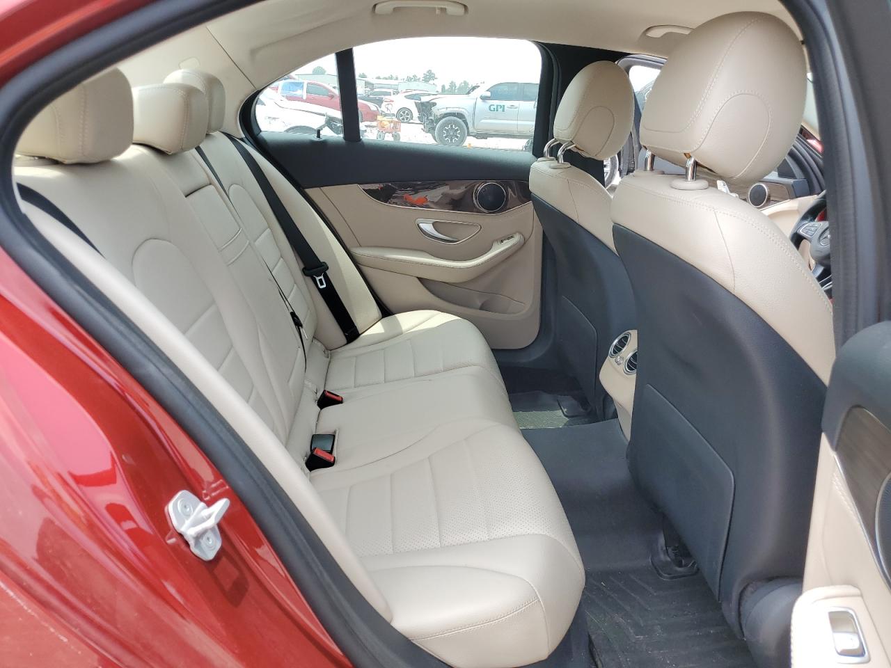 55SWF4JB2GU119596 2016 Mercedes-Benz C 300