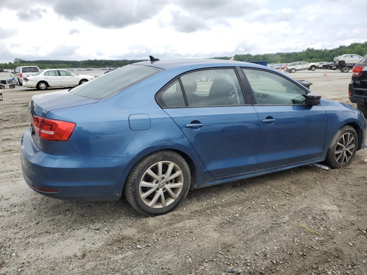 3VWD17AJ1FM239039 2015 Volkswagen Jetta Se