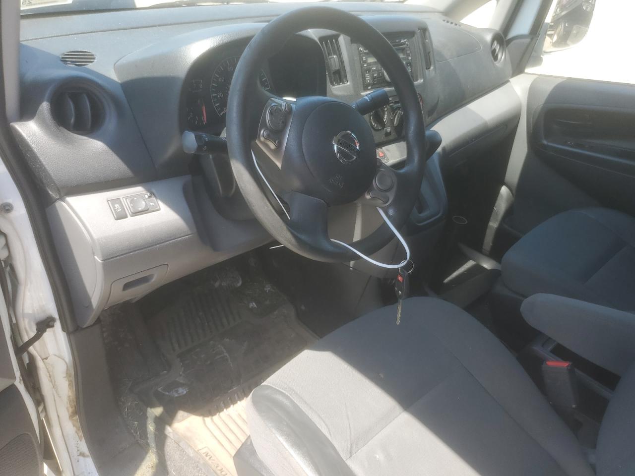 3N6CM0KN6EK697732 2014 Nissan Nv200 2.5S