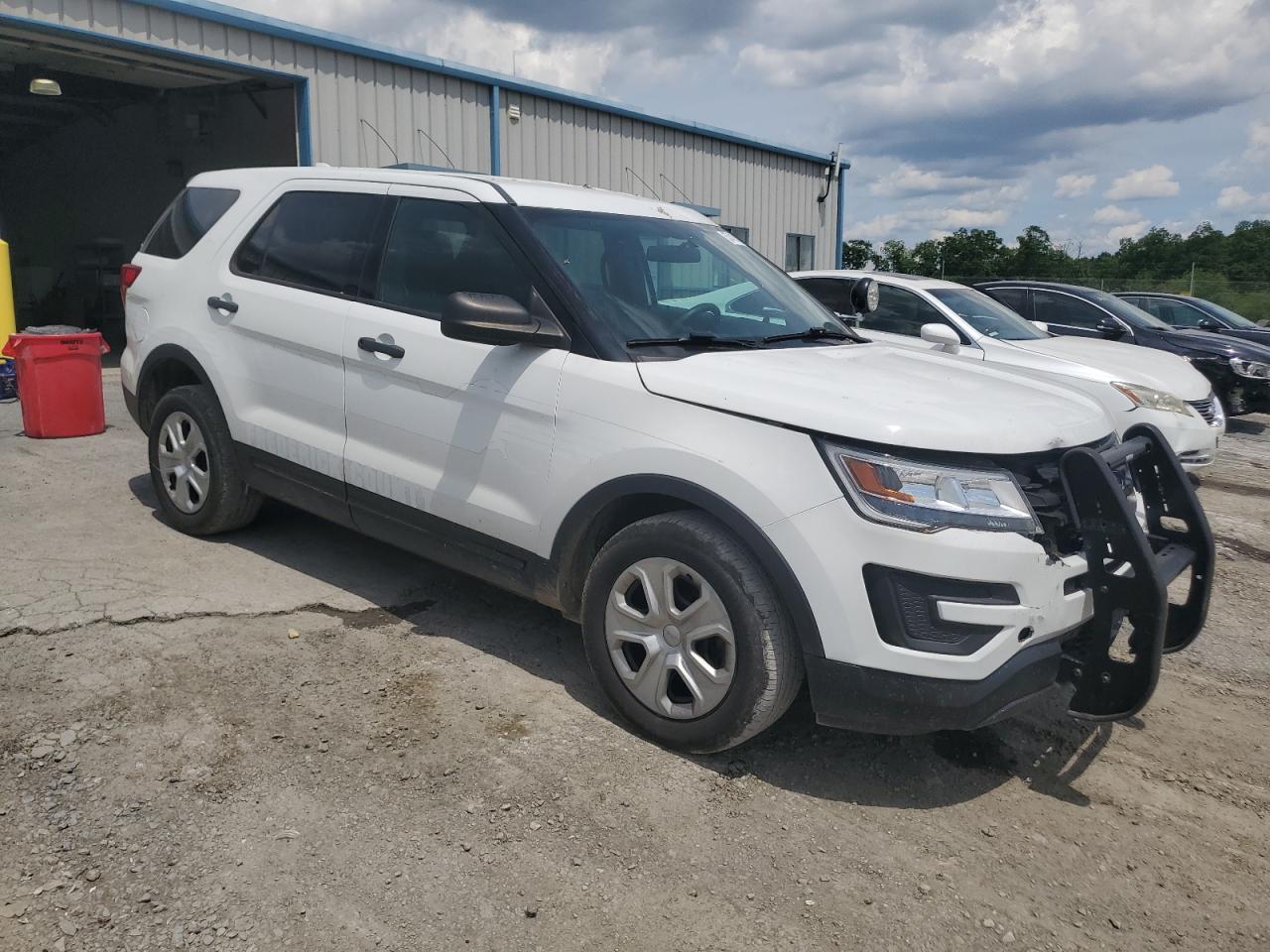 1FM5K8AR1HGE00840 2017 Ford Explorer Police Interceptor