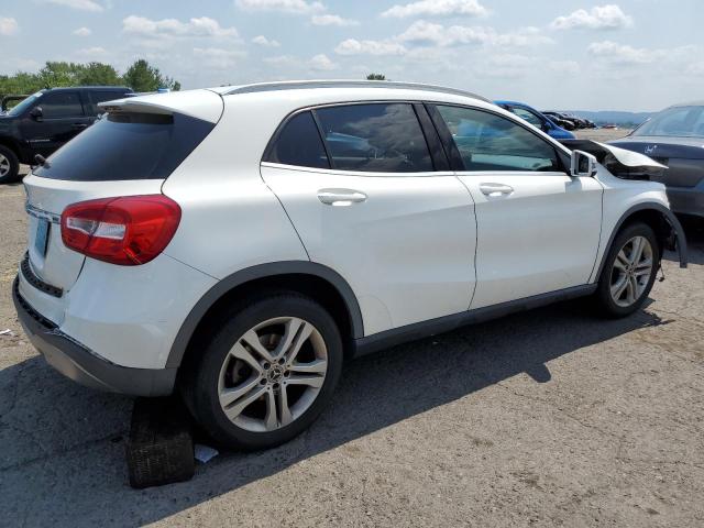 VIN WDCTG4EB8JU000150 2018 Mercedes-Benz GLA-Class,... no.3