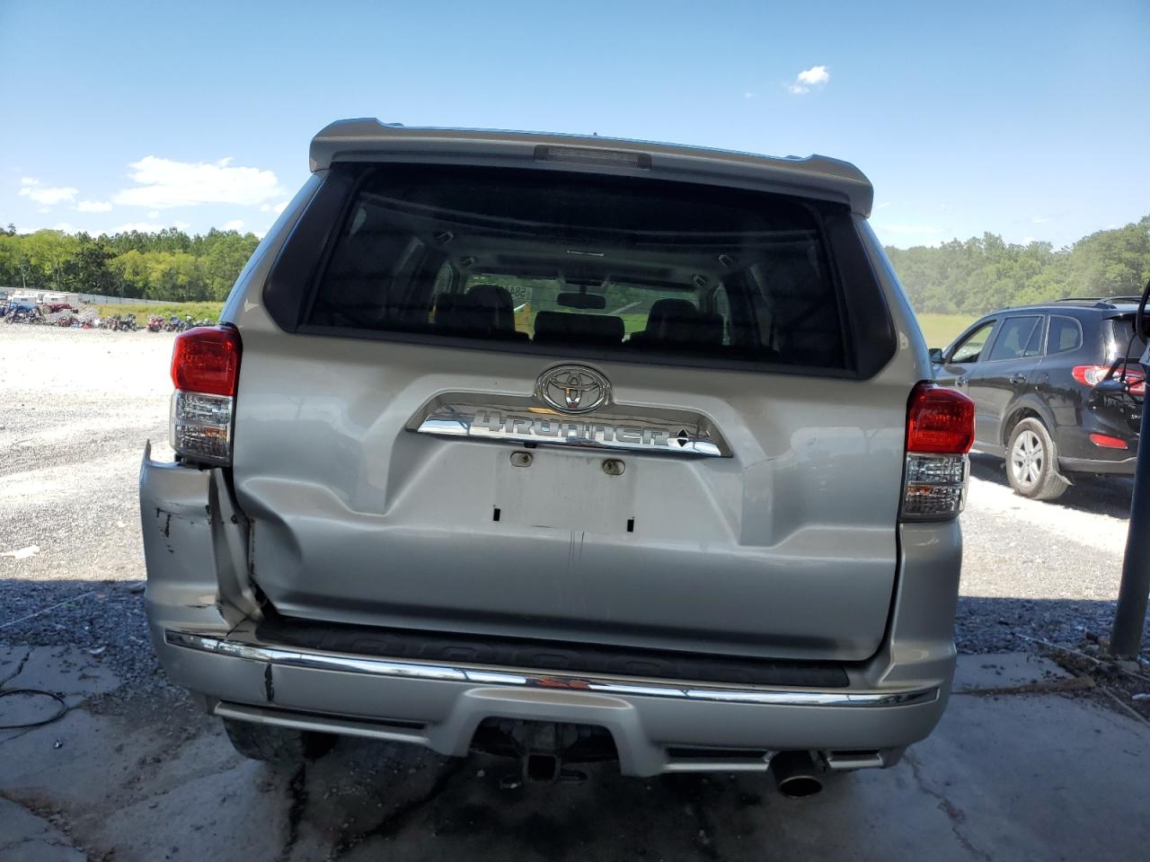 JTEBU5JR8A5002425 2010 Toyota 4Runner Sr5