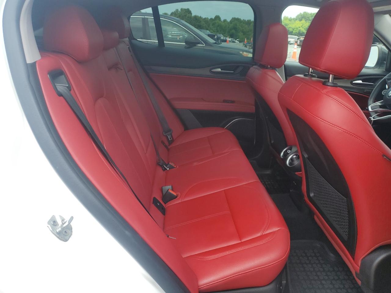 ZASPAKBN7M7D18489 2021 Alfa Romeo Stelvio Ti