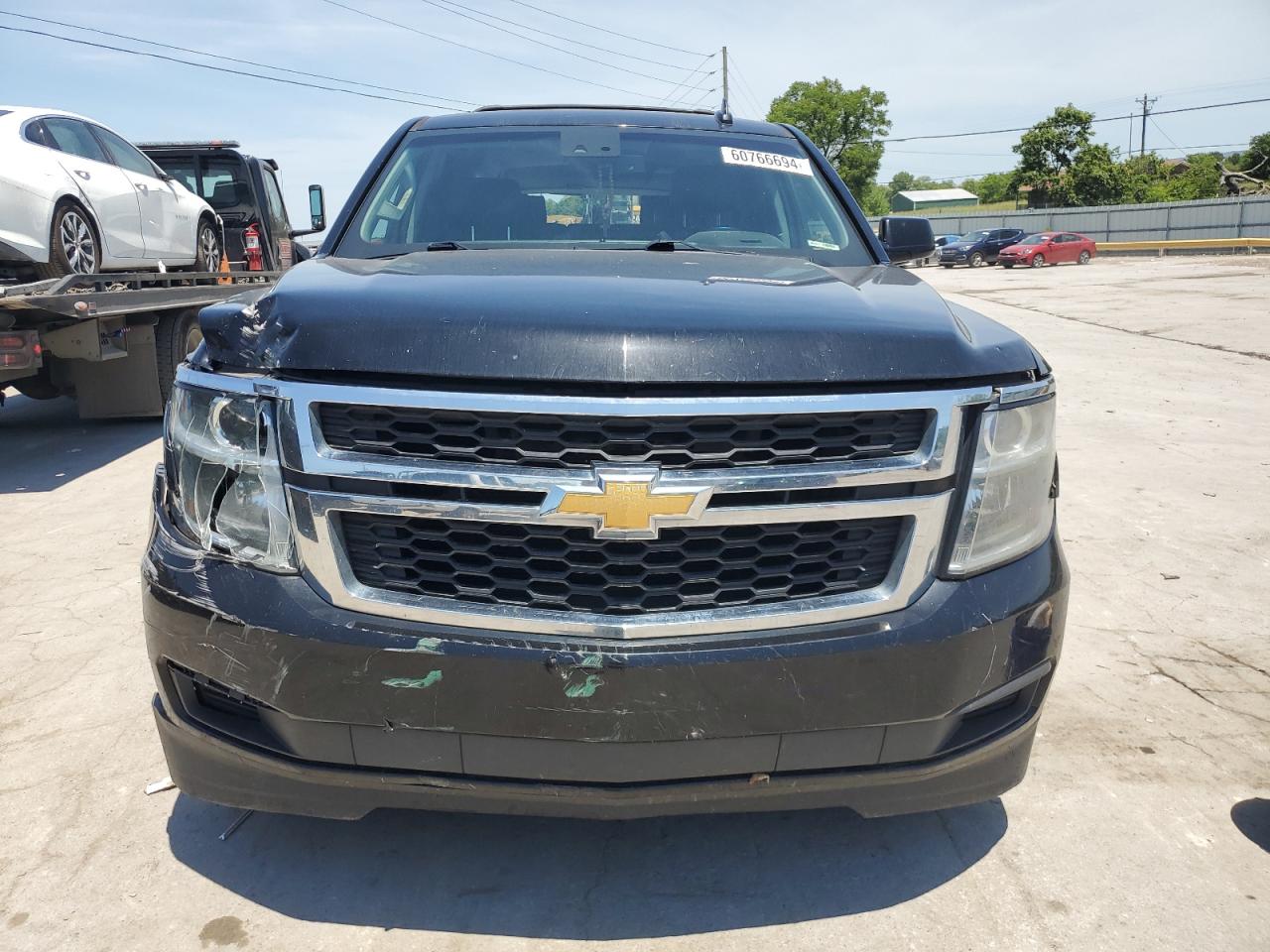 2016 Chevrolet Suburban C1500 Lt vin: 1GNSCHKC9GR249240