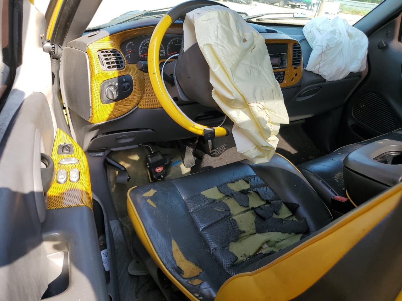 1FTRF07L22KB68994 2002 Ford F150