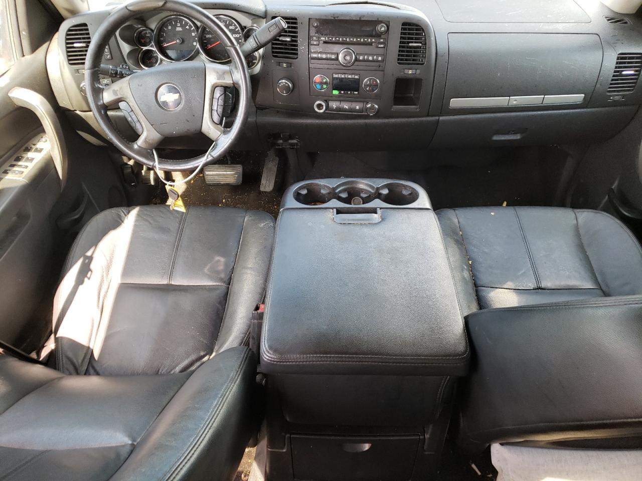 3GCRKSE33AG270143 2010 Chevrolet Silverado K1500 Lt