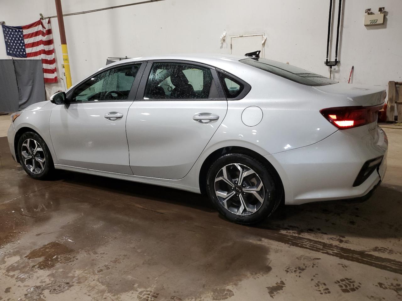 2021 Kia Forte Fe vin: 3KPF24AD0ME334118