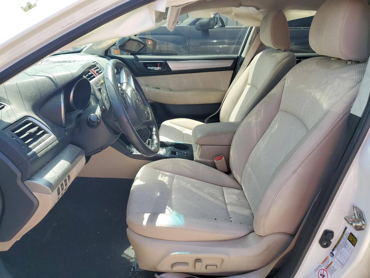 4S4BSAFC1G3355984 2016 Subaru Outback 2.5I Premium