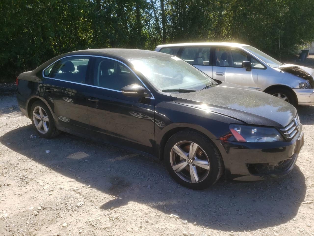 2012 Volkswagen Passat Se vin: 1VWBP7A31CC008663