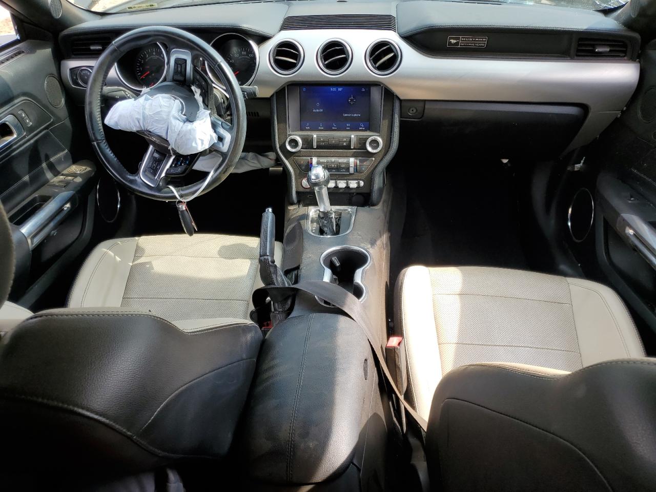 1FATP8UH4L5131744 2020 Ford Mustang