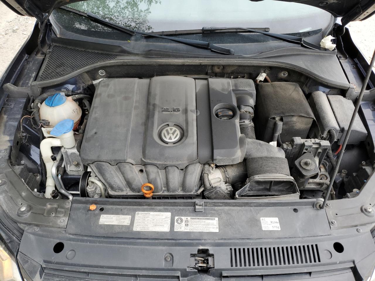 1VWAP7A30DC043014 2013 Volkswagen Passat S