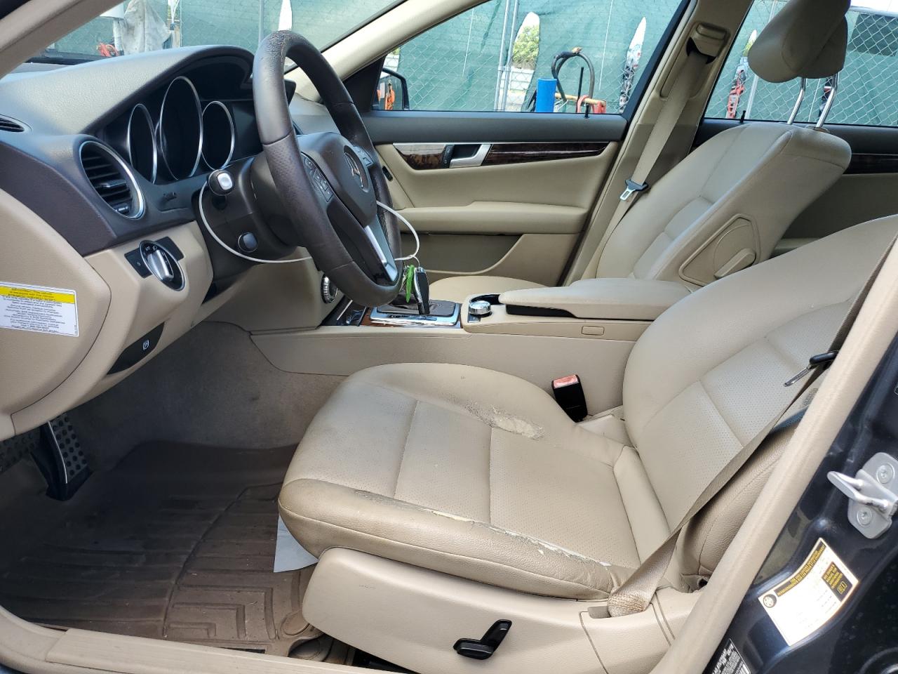 WDDGF8AB2DR258698 2013 Mercedes-Benz C 300 4Matic