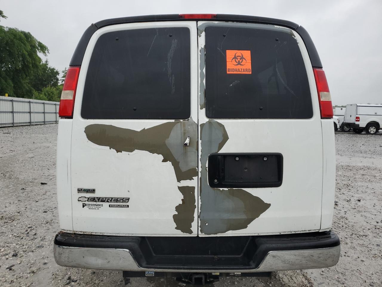 1GA2G1DGXA1155645 2010 Chevrolet Express G3500 Lt