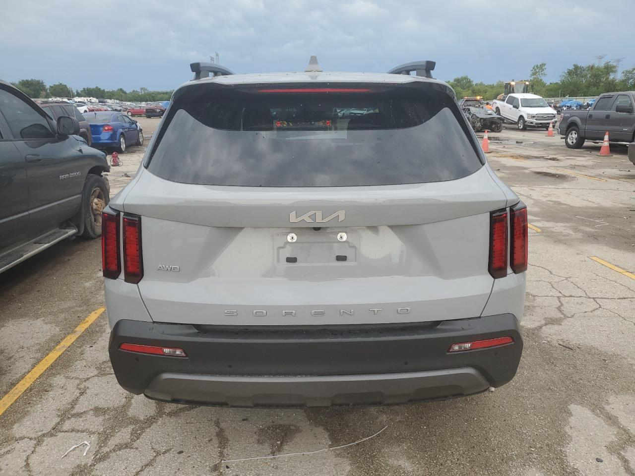 5XYRLDLCXNG142367 2022 Kia Sorento S